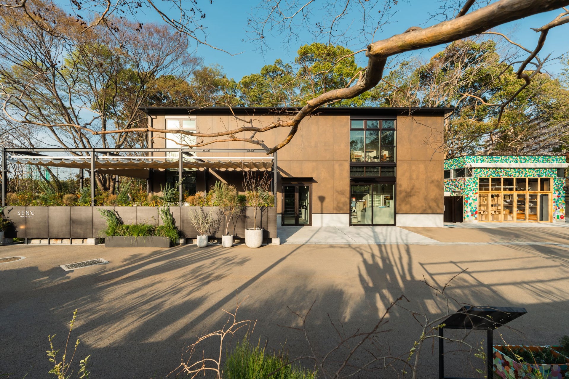 Senri Central Park "1OOORE SCENES"